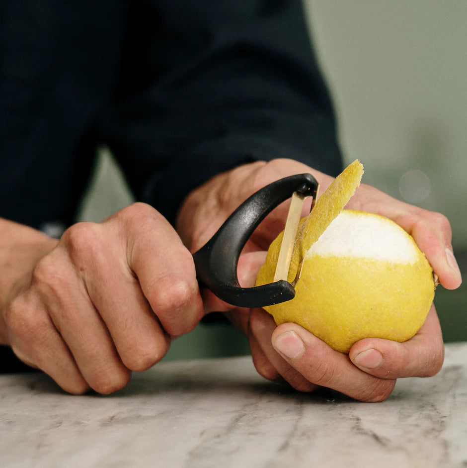 Stainless steel citrus peeler 