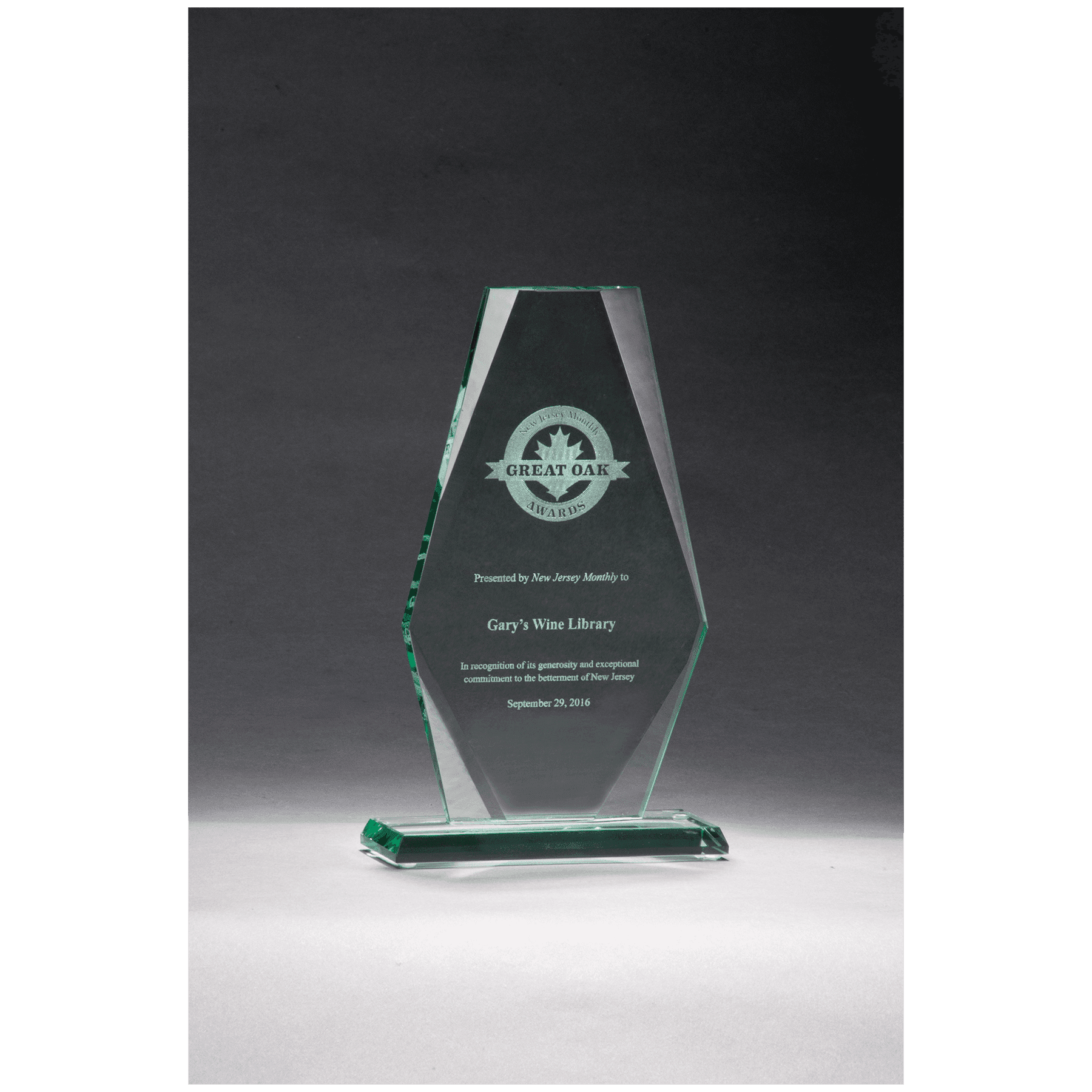 5 1/2" x 9" Premium Series Jade Glass Award