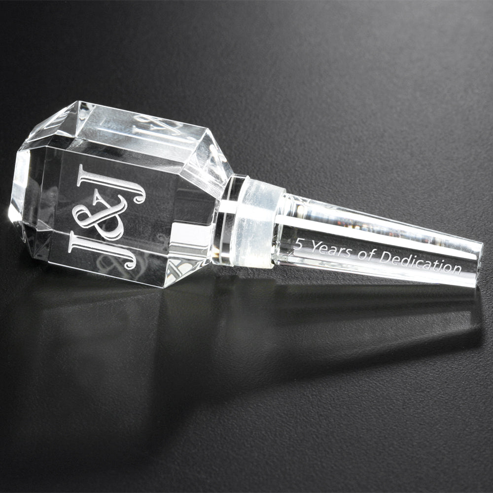 Merlot Wine Stopper 4"; sample personalization shown