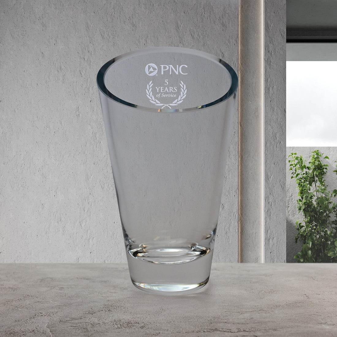 Westcott Vase 8"; sample personalization shown